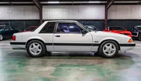 5_1991-Ford-Mustang-Oxford White-107446--38.jpg